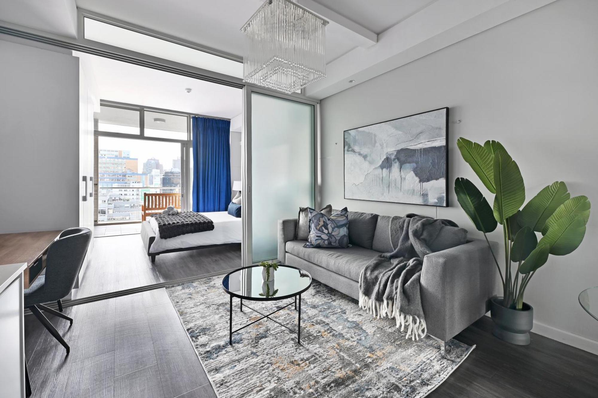 Yaya - Modern With City, Ocean & Mountain Views! Apartment